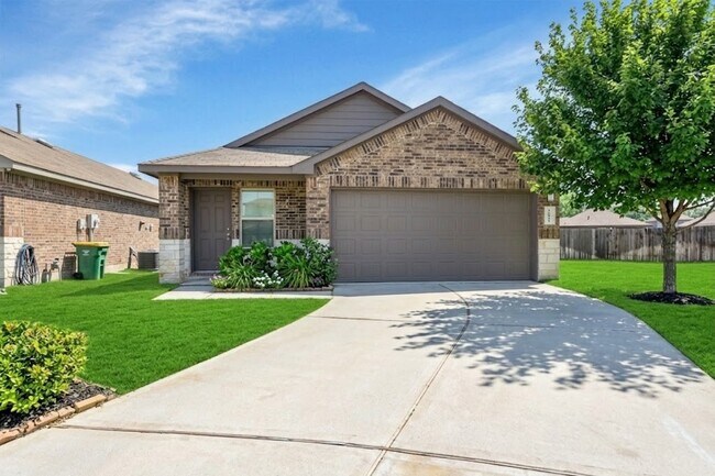 Foto del edificio - 16831 Silent Pines Ct