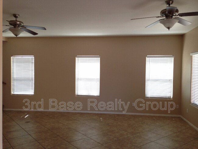Building Photo - 23784 W La Canada Blvd