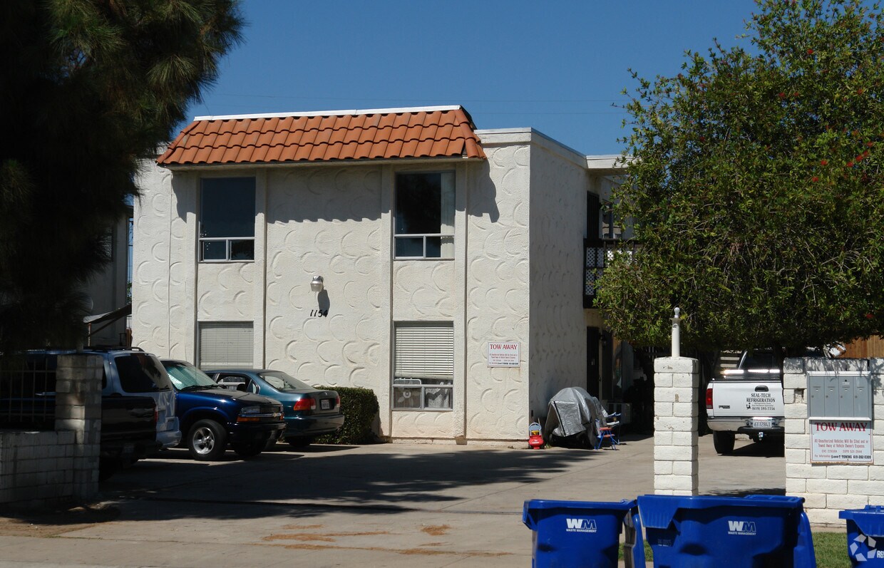 Building Photo - 1154 Lexington Ave