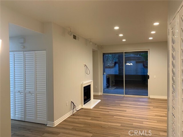 Building Photo - 2960 Champion Way