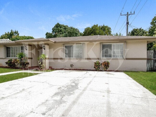 Foto del edificio - 809 SW 8th Ave