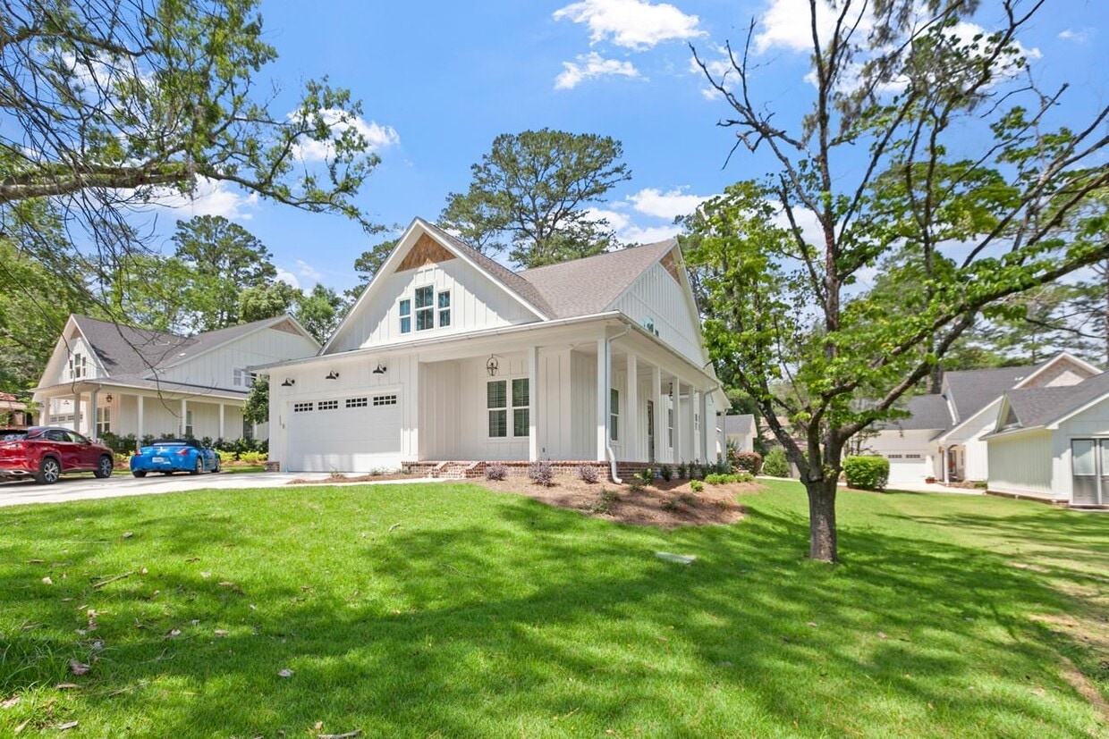 Foto principal - 523 Glenview Dr