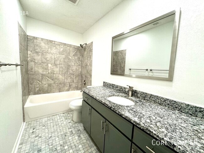 Foto del edificio - 3618 Warwick Blvd