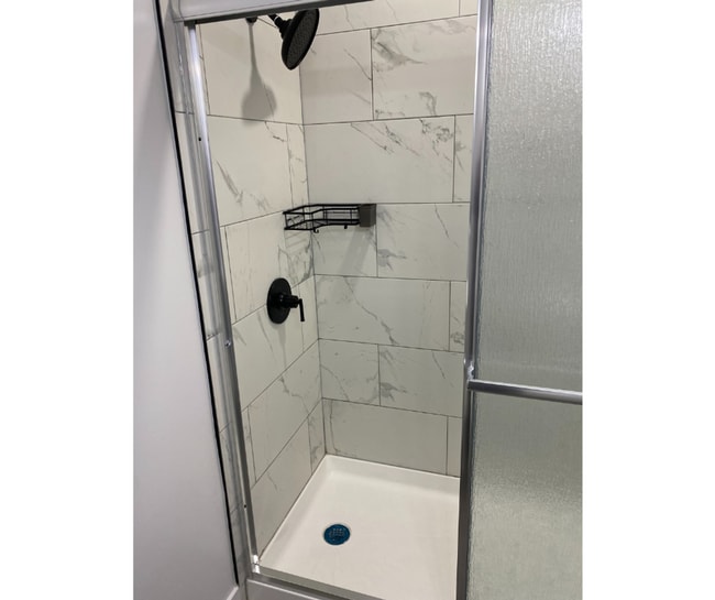 Building Photo - 710 N Fulton Ave