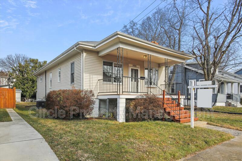 Foto principal - 3129 8th St N