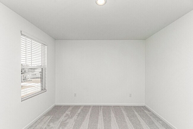 Foto del edificio - 93 Digging Time Ave