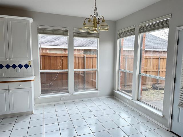 Foto del edificio - 4317 Brinker Ct