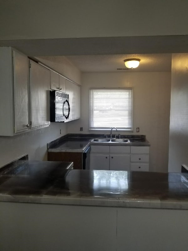 Building Photo - 4320 Bona Ct