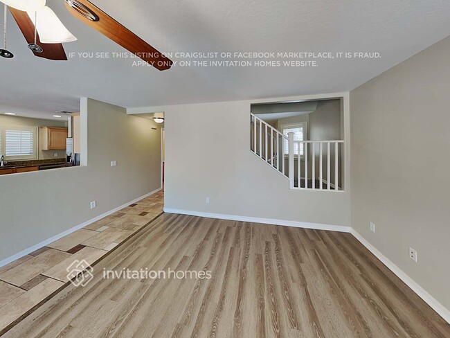 Building Photo - 3318 W Santa Cruz Ave