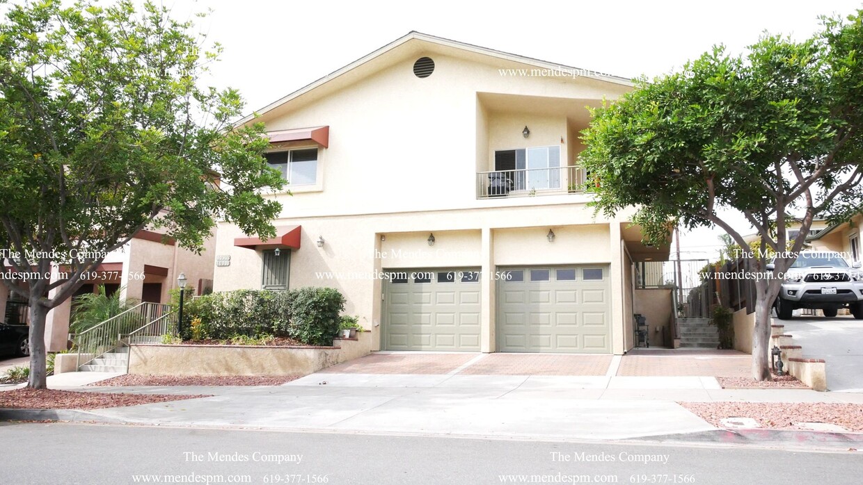 Primary Photo - Gorgeous 2 BD / 2BTH Apartment Home w/ Two...