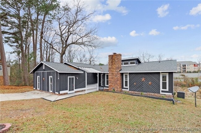 Building Photo - 1716 Valley Ridge Dr