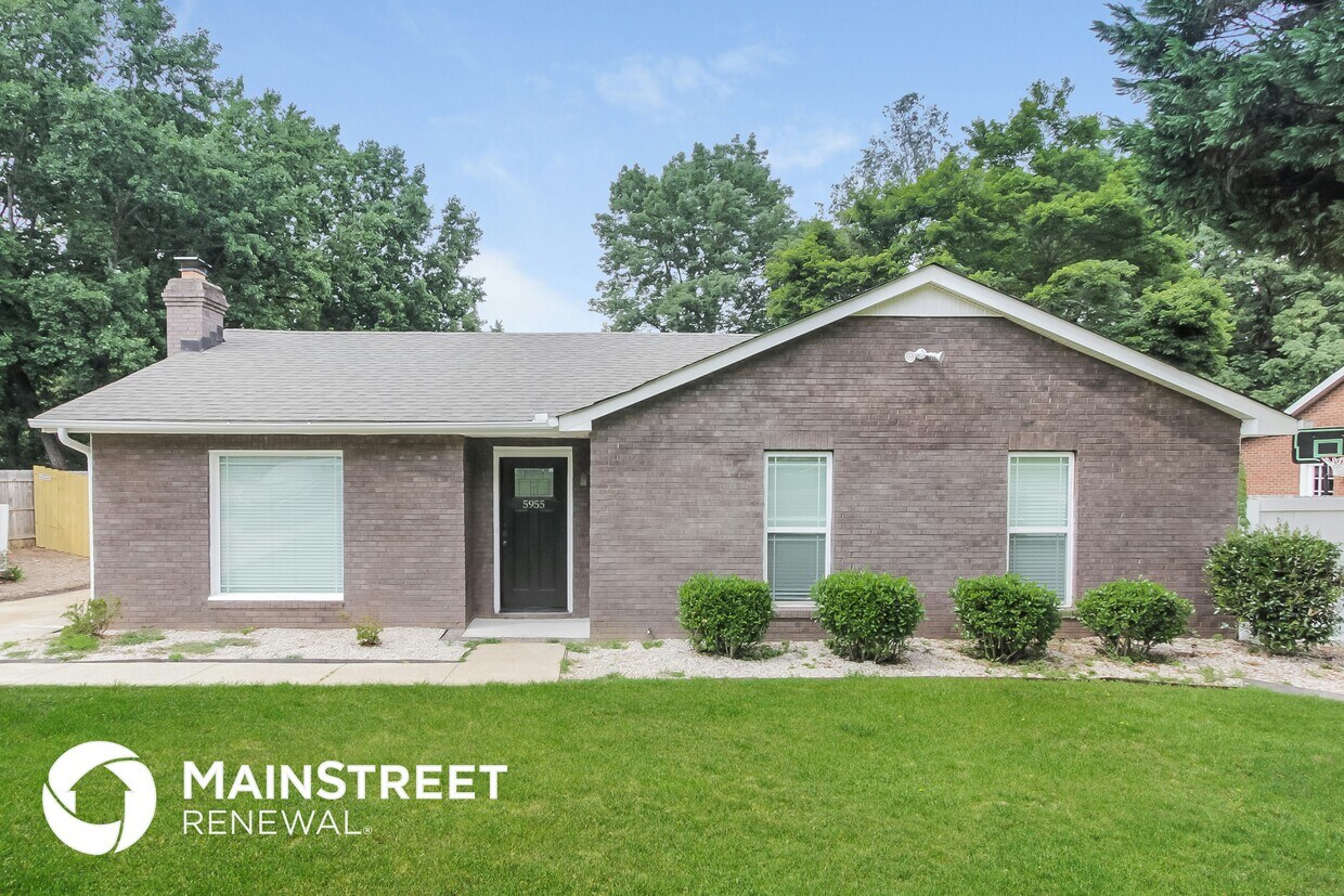 Foto principal - 5955 Scots Bluff Dr