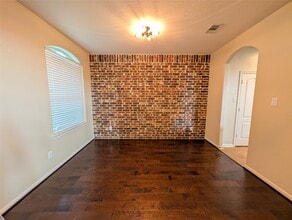 Building Photo - 6614 Hunters Creek Ln