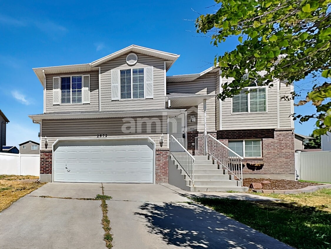 Primary Photo - 2872 W 2075 S