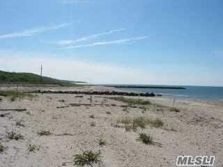 Building Photo - 14 Creek Rd