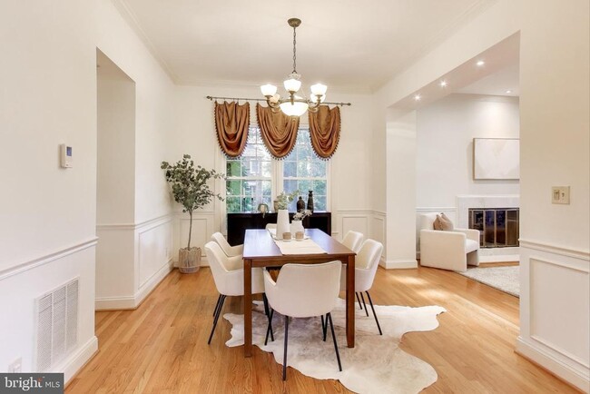 Building Photo - 7806 Fox Gate Ct