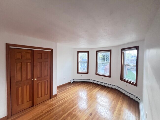 Foto del edificio - 714 Adams St