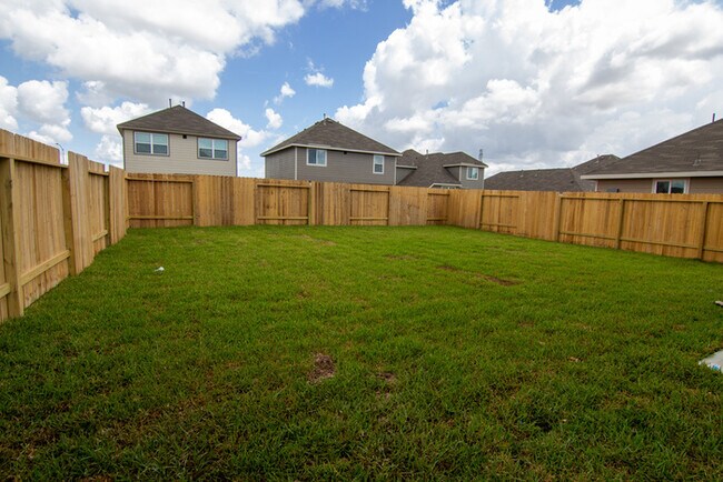 Building Photo - 24322 Volta Gardens Ct