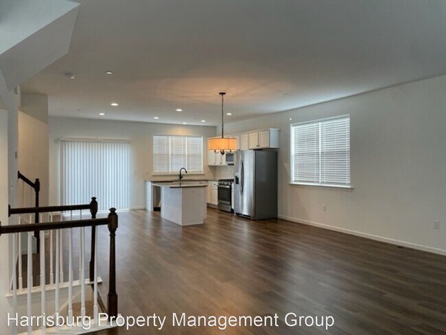 Building Photo - 3 br, 2.5 bath House - 1825 Shady Lane