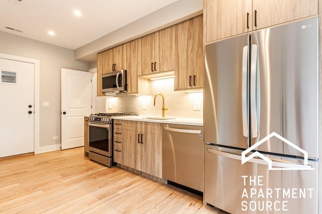 Photo - 2457 West Logan Boulevard #1 Apartment