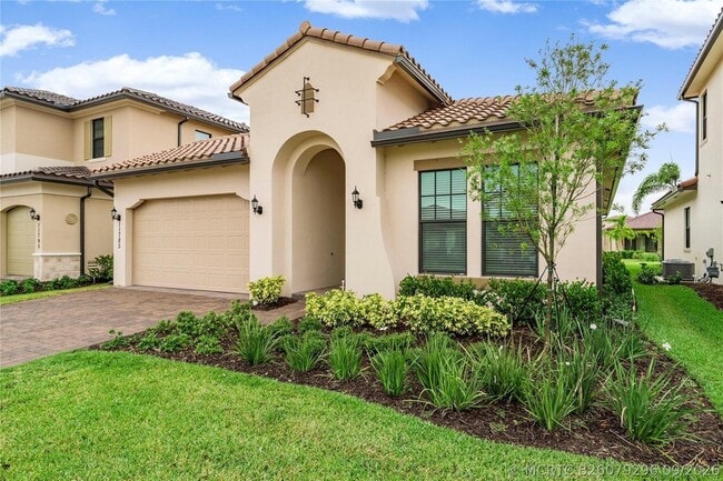 Building Photo - 11785 Waterway Cir