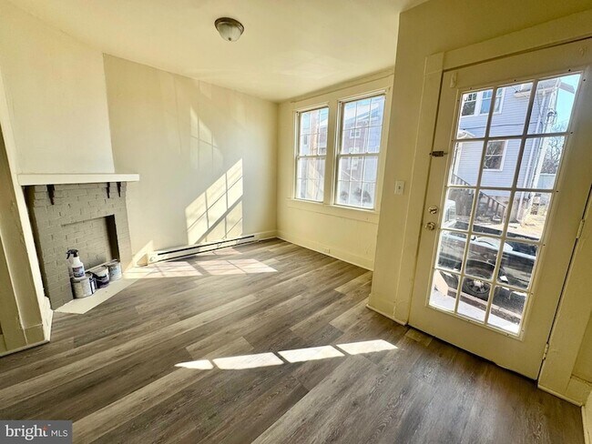 Foto del edificio - 210 Pear St