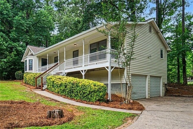 Foto del edificio - 4471 Ambras Way NW