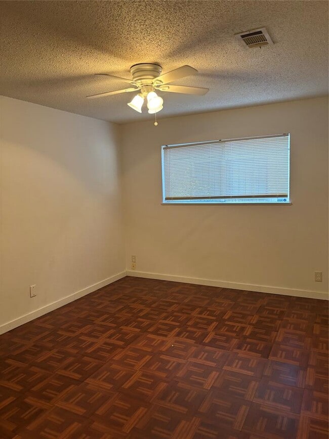 Building Photo - 3103 Edgedale Dr