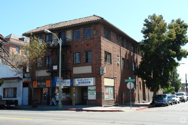 Building Photo - 1290 26th Ave