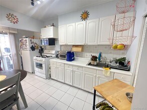 Building Photo - 59-06 59th Dr