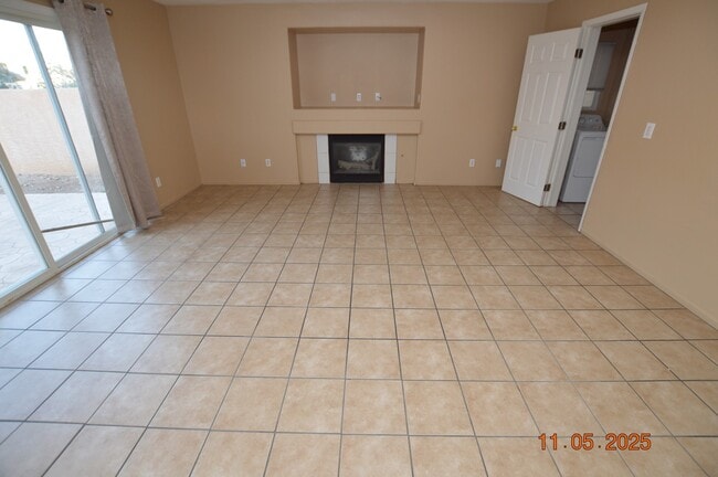 Foto del edificio - 10014 Hermit Rapids Ave