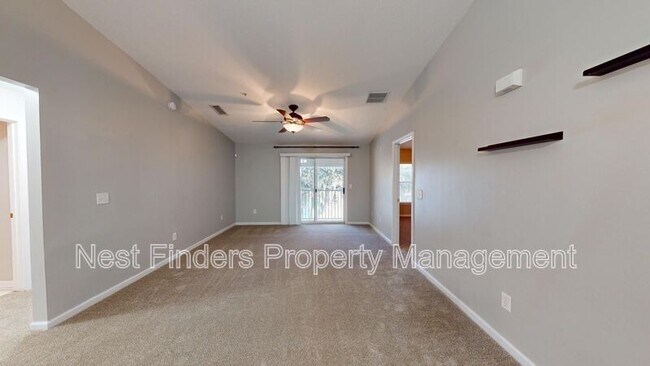 Foto del edificio - 7063 Deer Lodge Cir