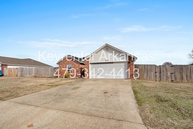 Foto del edificio - Great 3 bed/2 bath home in quiet Pea Ridge neighborhood!