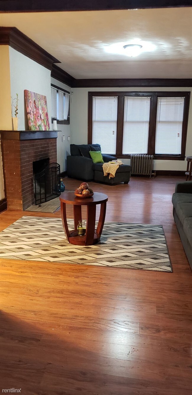 Building Photo - 4 br, 1.5 bath House - 1139 Atkinson St