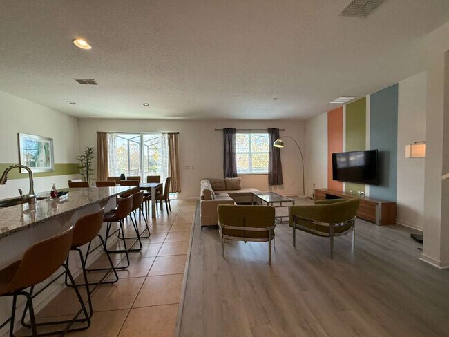 Building Photo - 230 Ballo Dr