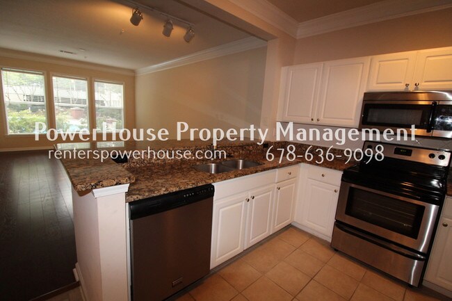 Building Photo - 1850 Cotillion Dr