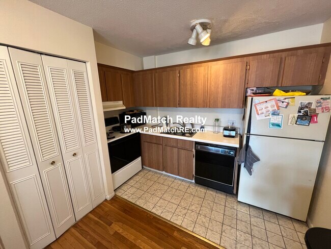 Foto del edificio - 1950 Beacon St