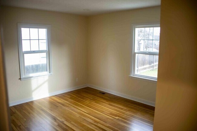 Building Photo - 4 bedroom in Walla Walla WA 99362