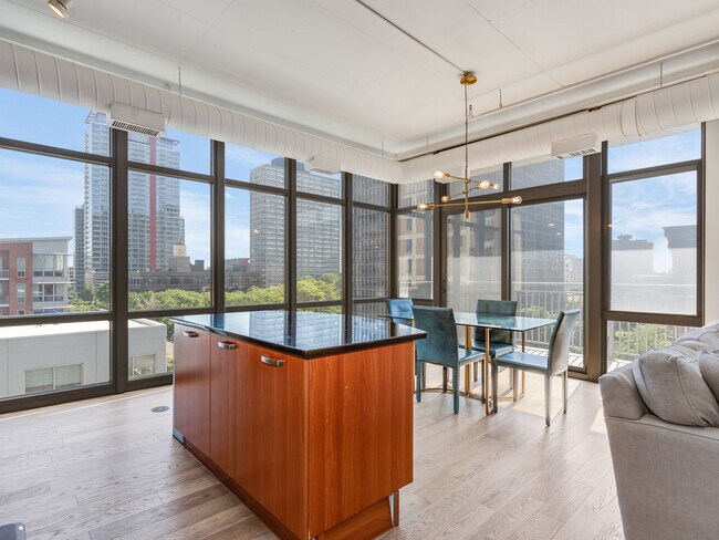 Foto del edificio - 212 E Cullerton St