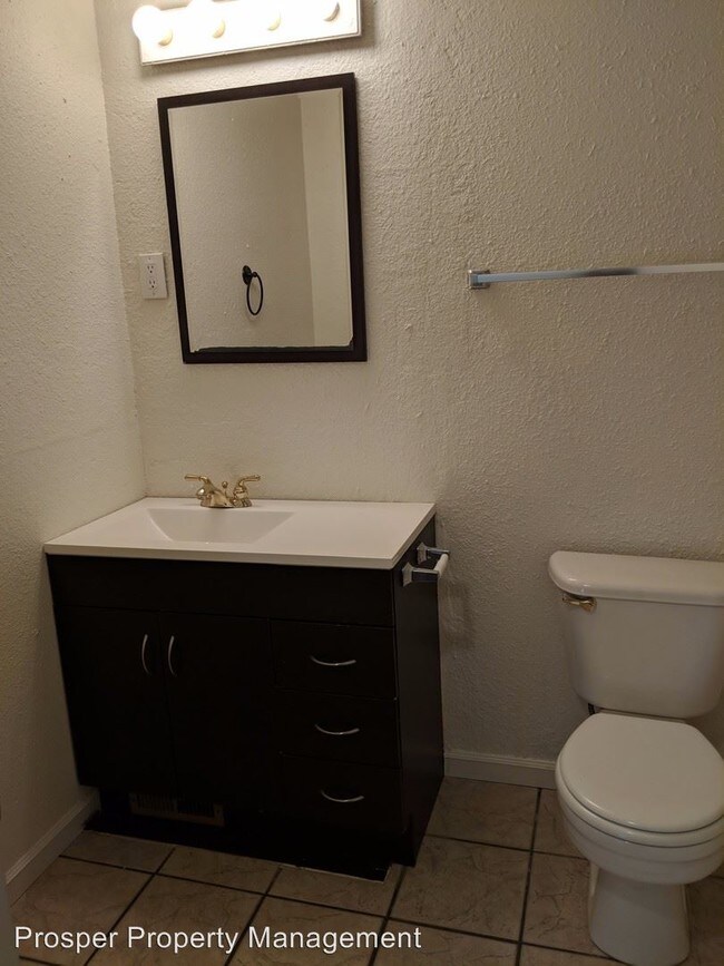 Foto del edificio - 14120-14122 107th Ave Ct E