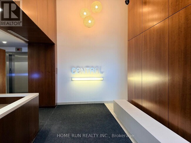 Photo du bâtiment - 354 Gladstone Ave