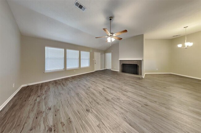 Foto del edificio - 19707 Kilborne Park Ln