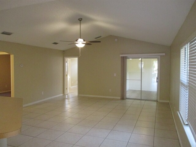 Foto del edificio - 4511 Loveland Pass Dr E