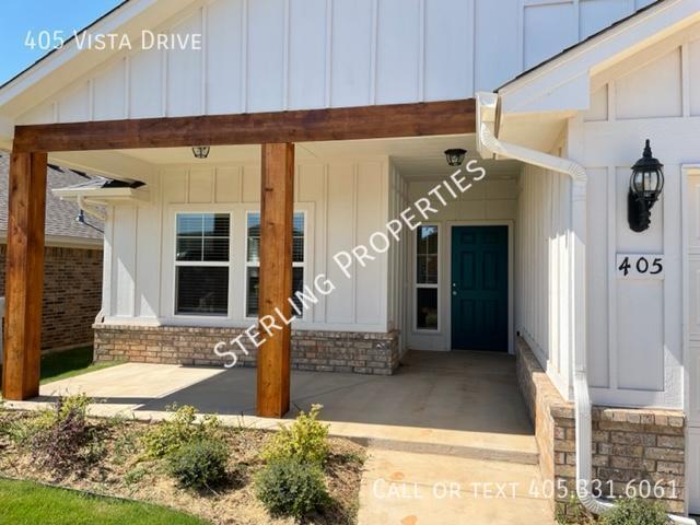 Photo - 405 Vista Drive- House