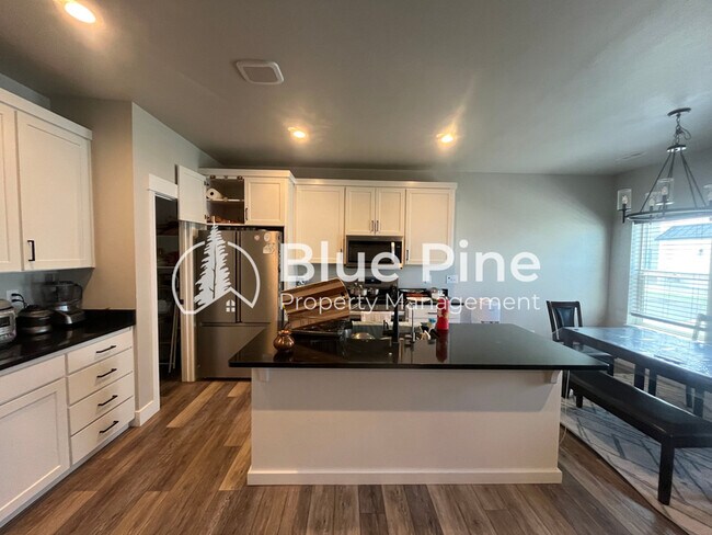 Foto del edificio - 2886 Sunburst Dr