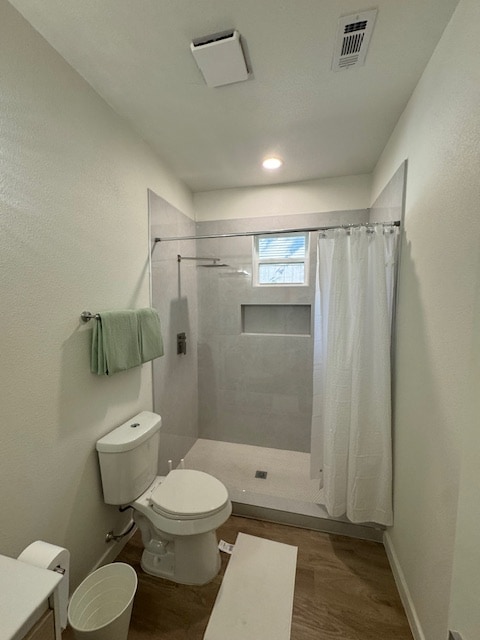 Foto del edificio - 216 University Ave.