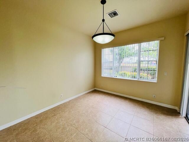 Building Photo - 25 Beechdale Ln