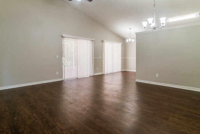 Foto del edificio - 1077 Brielle Ct