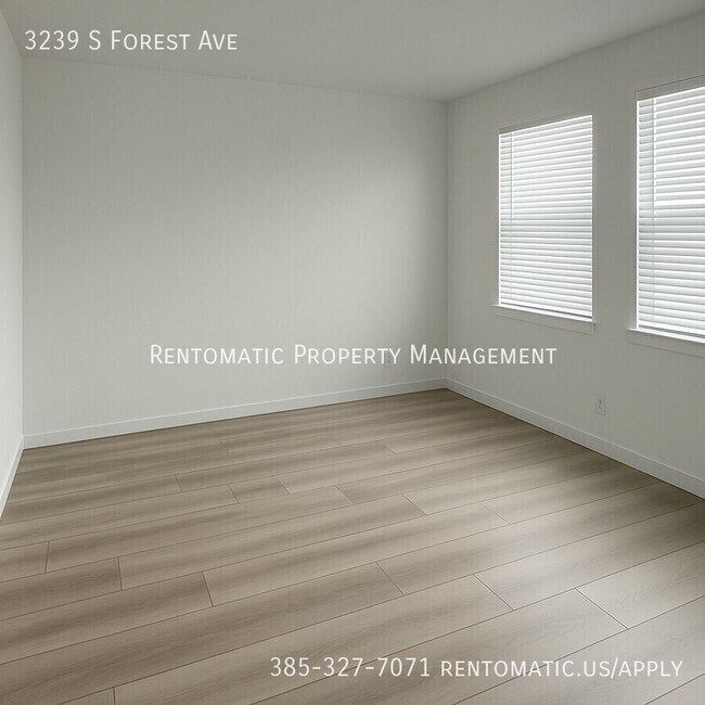 Foto del edificio - 3239 S Forest Ave