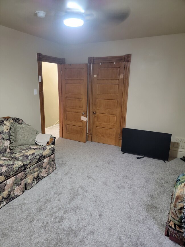 Foto del edificio - 102 3rd Ave